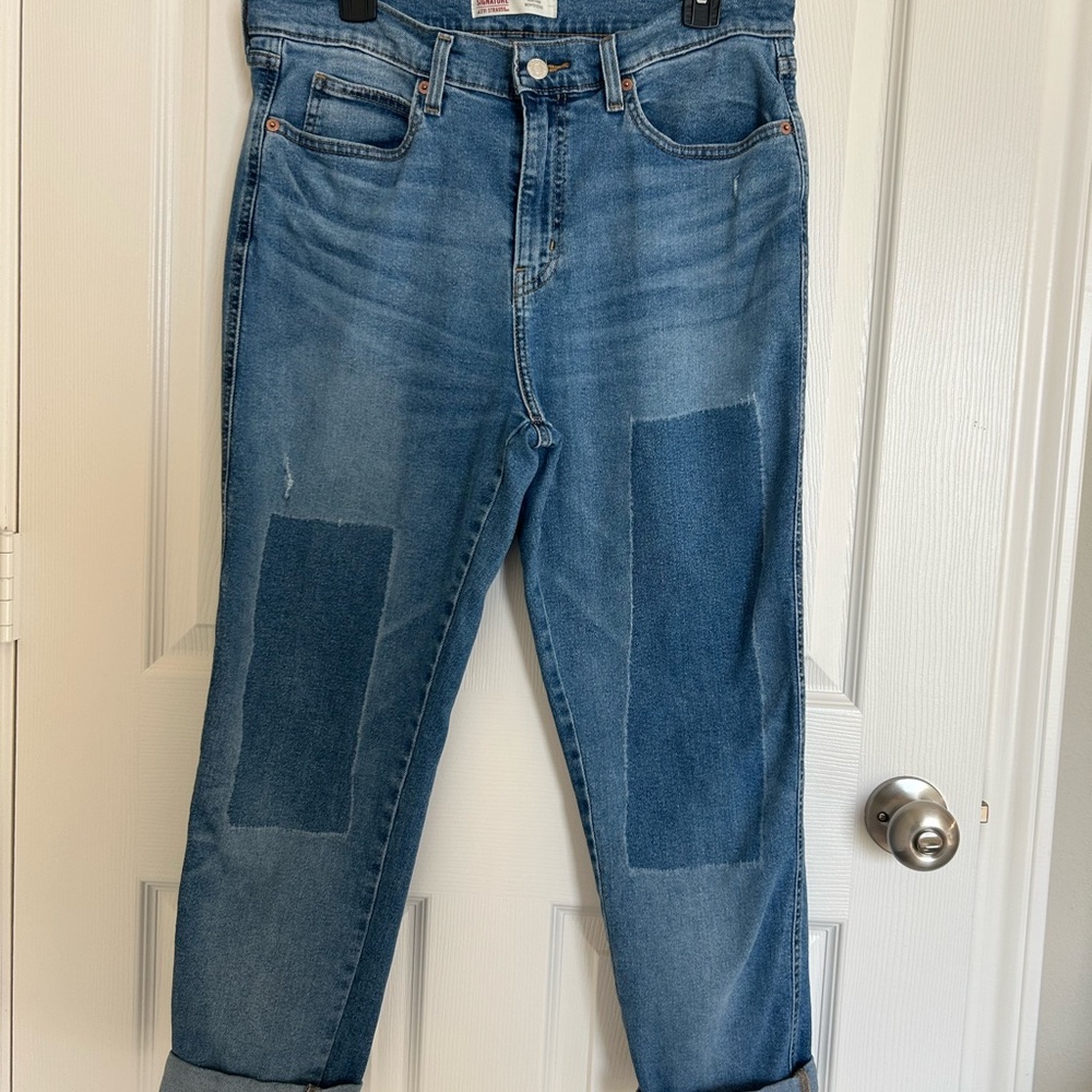 Signature by Levi Strauss Women's Distressed Blue Boyfriend Jeans